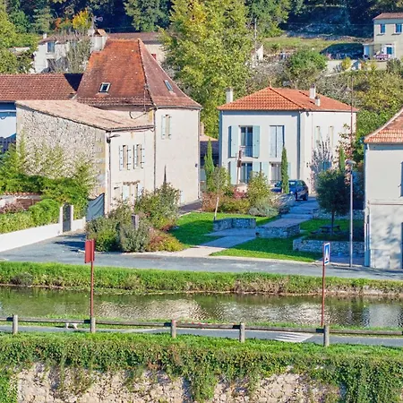 Semesterbostad Maison Sejour Capraisien Saint-Capraise-de-Lalinde