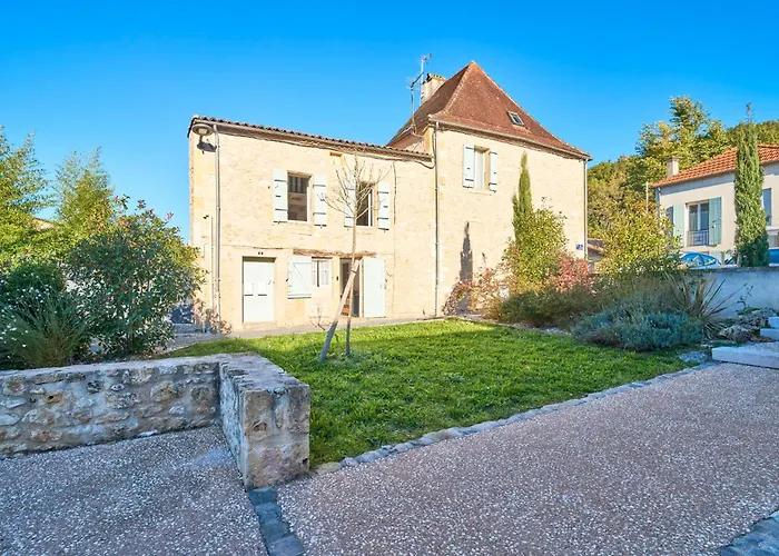 Sejour Capraisien * Saint-Capraise-de-Lalinde